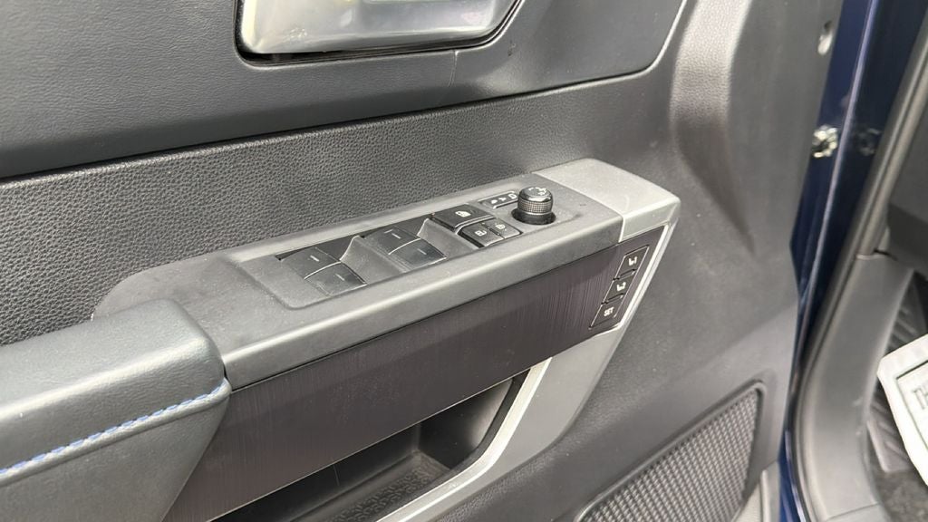 2023 Toyota Tundra Hybrid Platinum