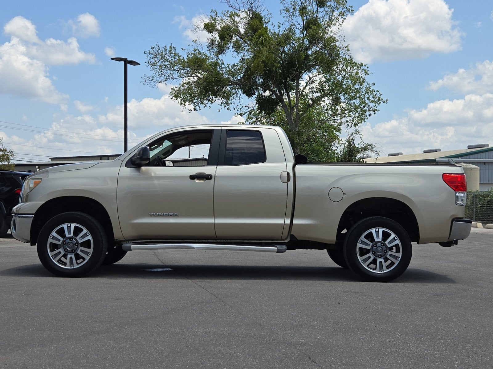 2010 Toyota Tundra Grade 4.6L V8