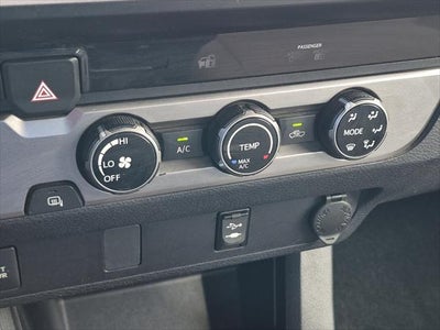 2017 Toyota Tacoma SR