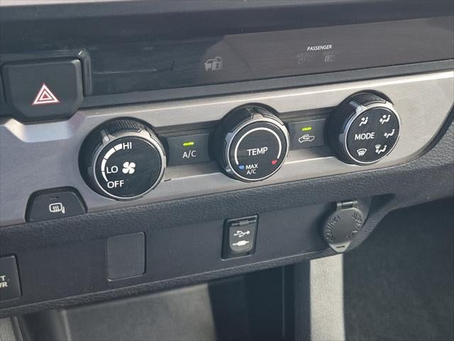 2017 Toyota Tacoma SR