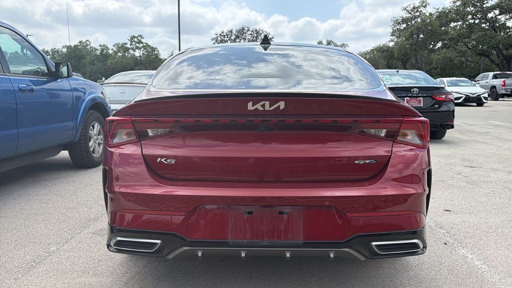 2022 Kia K5 GT-Line