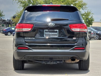2016 Kia Sorento LX