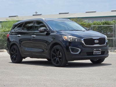 2016 Kia Sorento LX