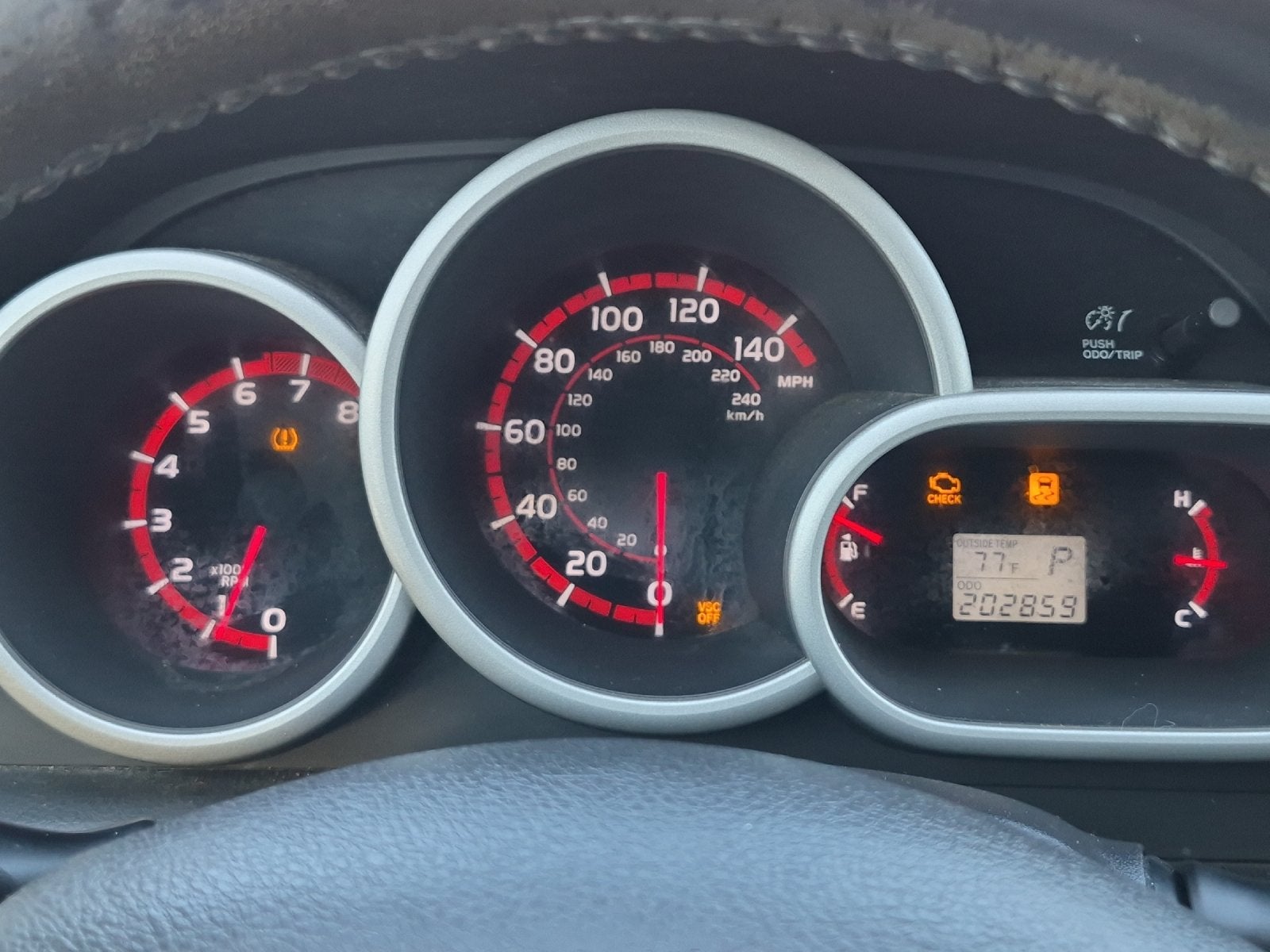 2009 Pontiac Vibe Base
