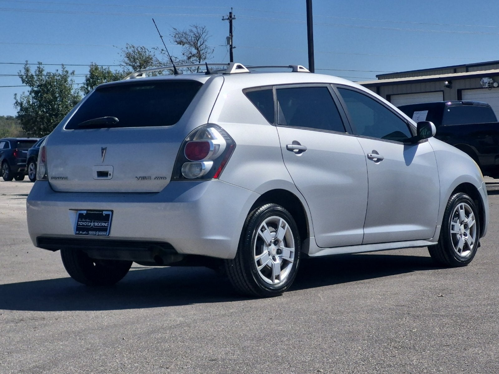 2009 Pontiac Vibe Base