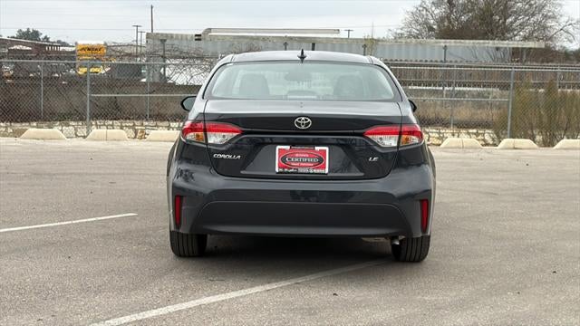 2025 Toyota Corolla LE