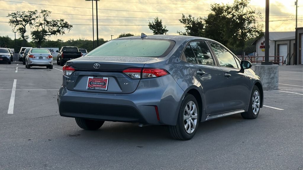 2025 Toyota Corolla LE