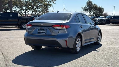 2025 Toyota Corolla LE