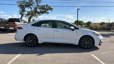 2025 Toyota Corolla SE