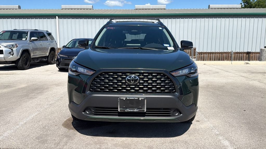 2025 Toyota Corolla Cross LE