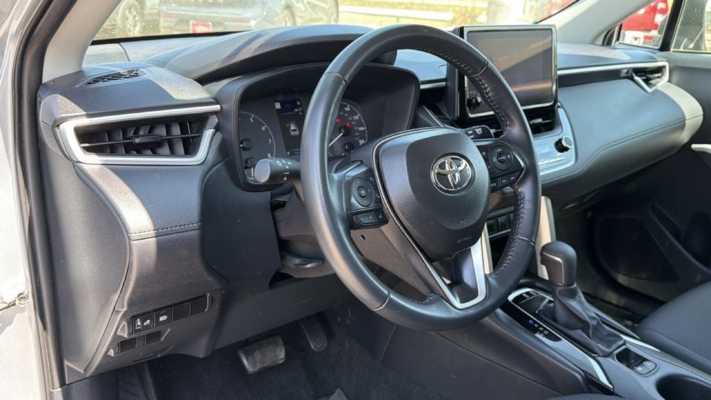 2025 Toyota Corolla Cross LE