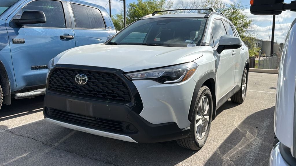 2024 Toyota Corolla Cross LE