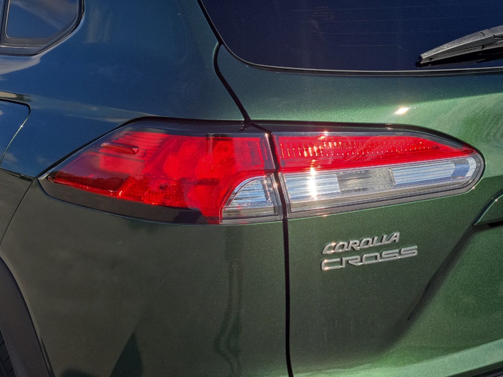2024 Toyota Corolla Cross LE
