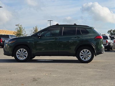 2024 Toyota Corolla Cross LE
