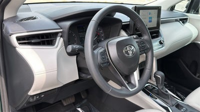 2025 Toyota Corolla Cross LE