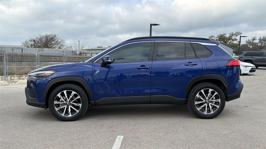 2023 Toyota Corolla Cross XLE