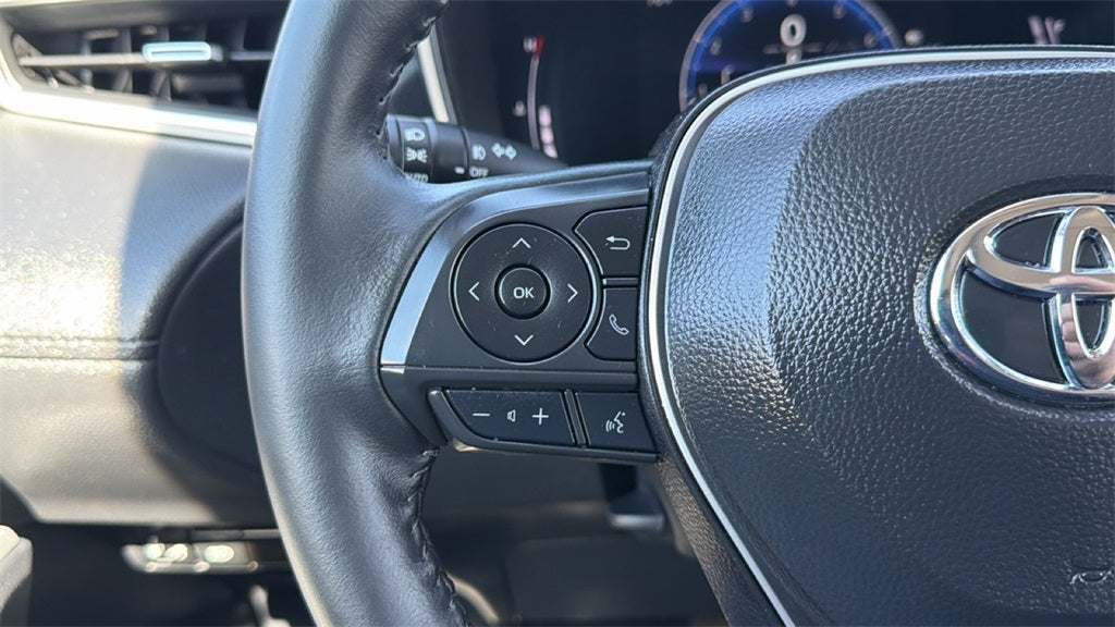 2025 Toyota Corolla Cross XLE