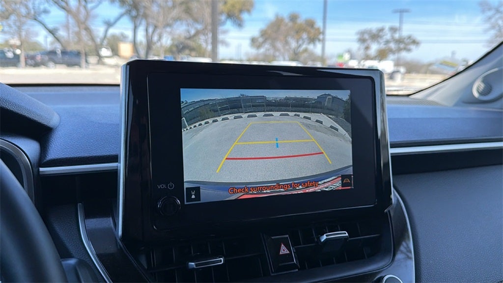 2025 Toyota Corolla Cross XLE