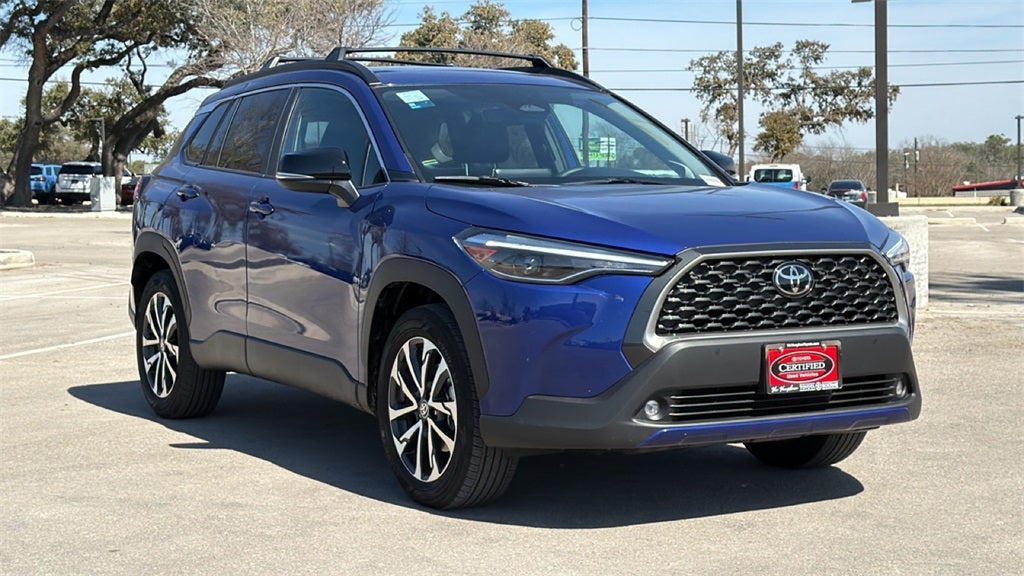 2025 Toyota Corolla Cross XLE