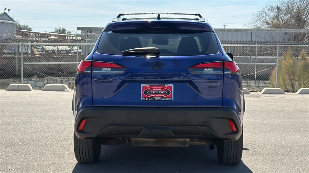2025 Toyota Corolla Cross XLE