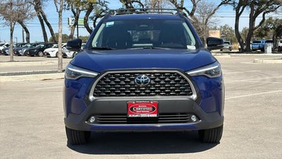2025 Toyota Corolla Cross XLE