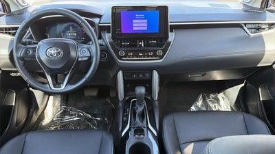 2025 Toyota Corolla Cross XLE