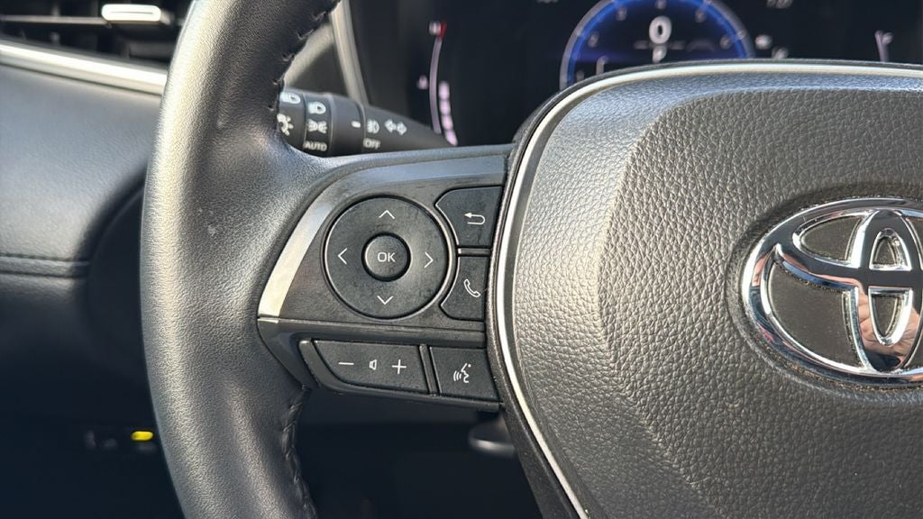 2025 Toyota Corolla Cross XLE