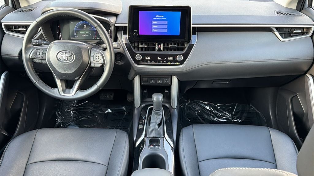 2025 Toyota Corolla Cross XLE