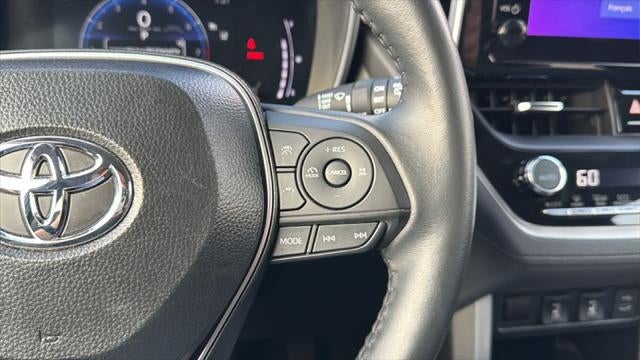2025 Toyota Corolla Cross XLE
