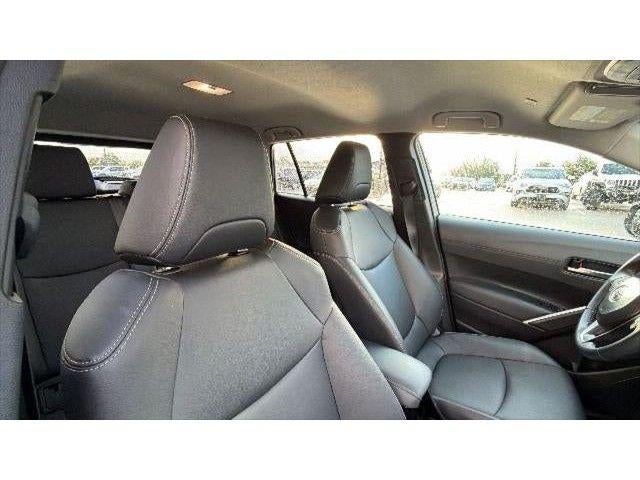 2025 Toyota Corolla Cross XLE