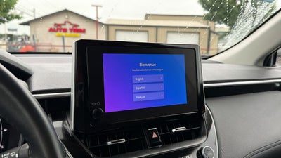 2025 Toyota Corolla Cross XLE