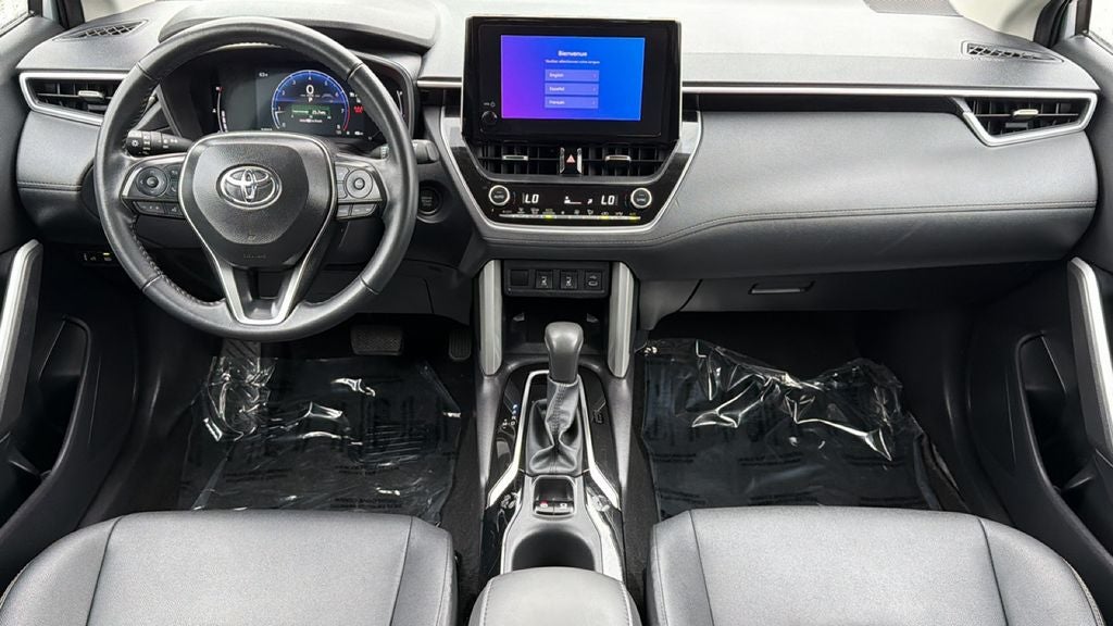 2025 Toyota Corolla Cross XLE