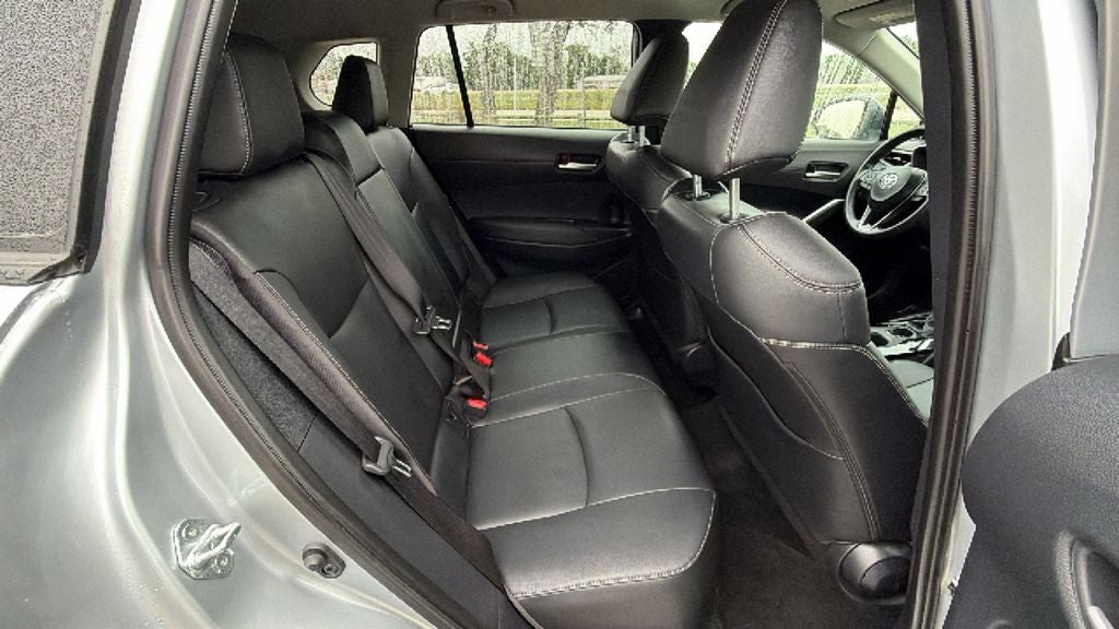 2025 Toyota Corolla Cross XLE