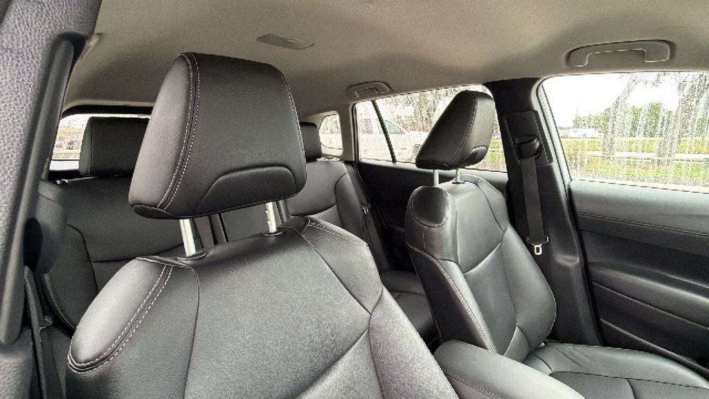 2025 Toyota Corolla Cross XLE