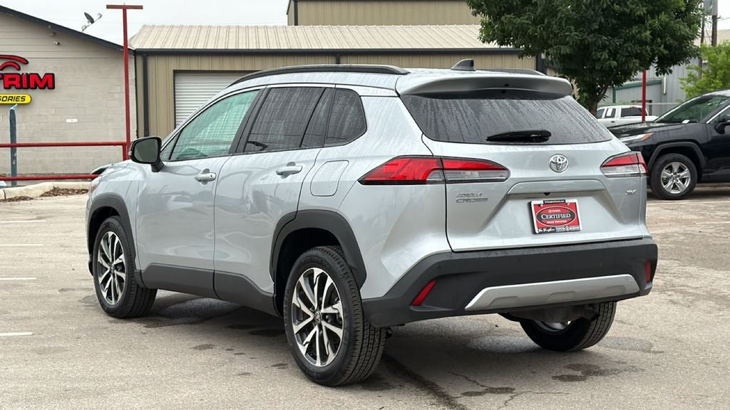 2025 Toyota Corolla Cross XLE