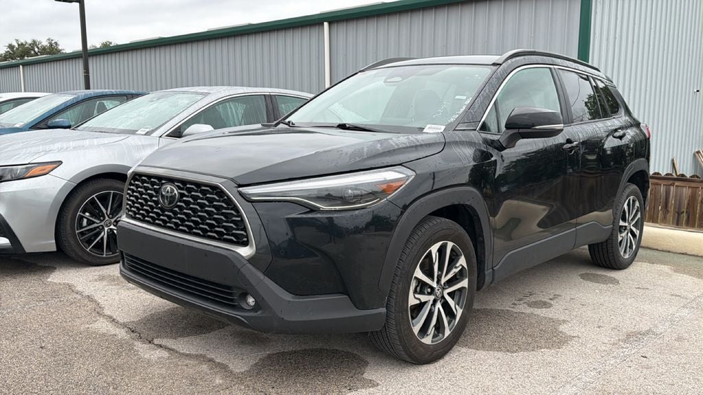 2024 Toyota Corolla Cross XLE