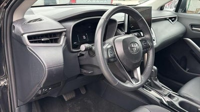 2024 Toyota Corolla Cross XLE