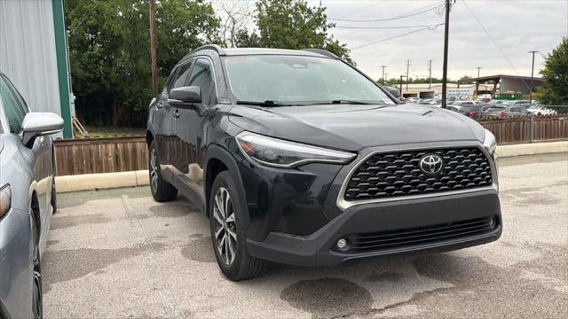 2024 Toyota Corolla Cross XLE