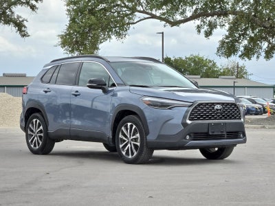 2025 Toyota Corolla Cross XLE