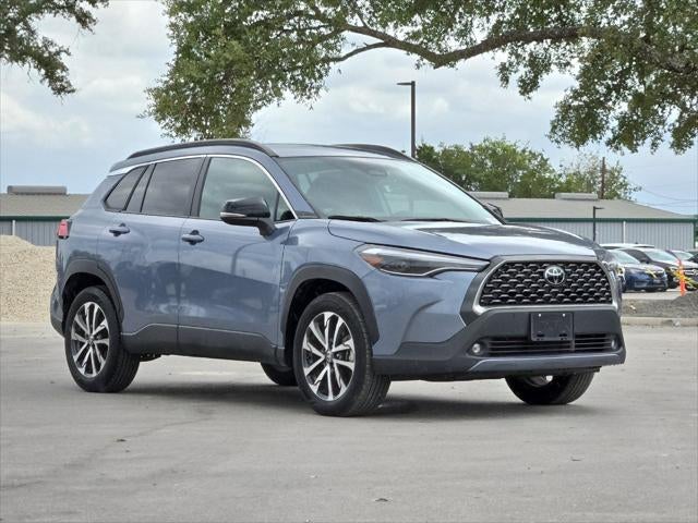 2025 Toyota Corolla Cross XLE