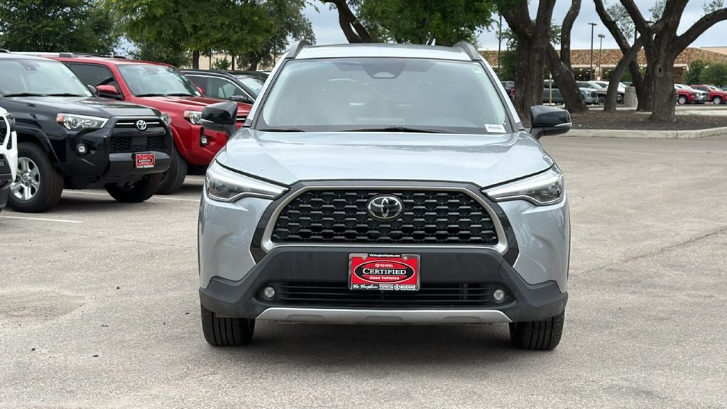 2025 Toyota Corolla Cross XLE