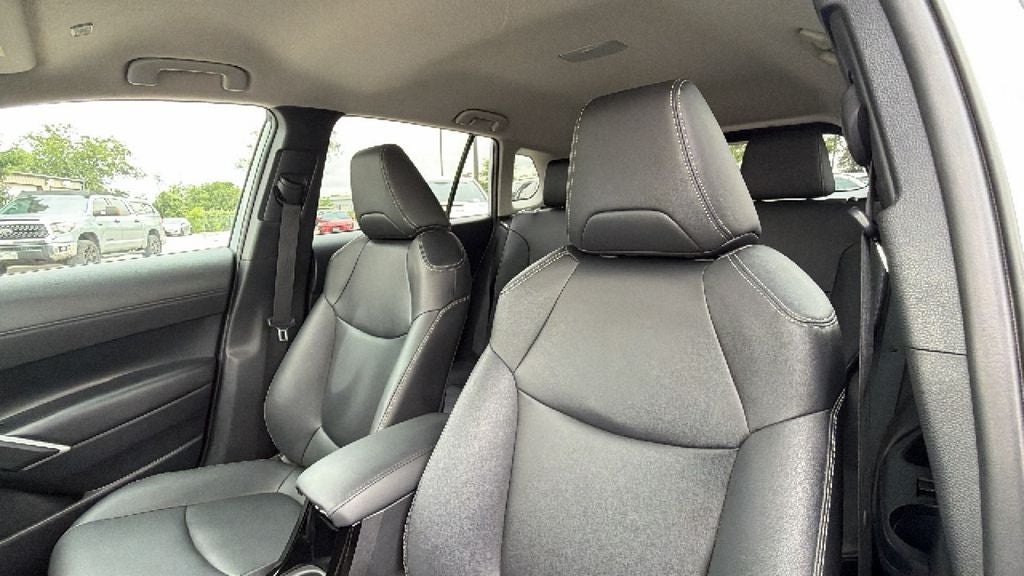 2025 Toyota Corolla Cross XLE