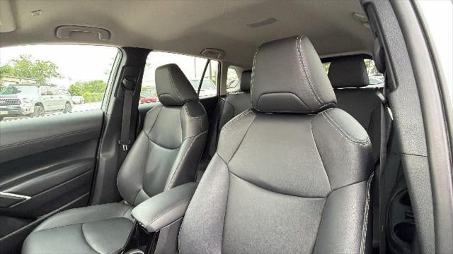 2025 Toyota Corolla Cross XLE
