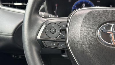 2025 Toyota Corolla Cross XLE