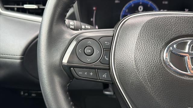 2025 Toyota Corolla Cross XLE