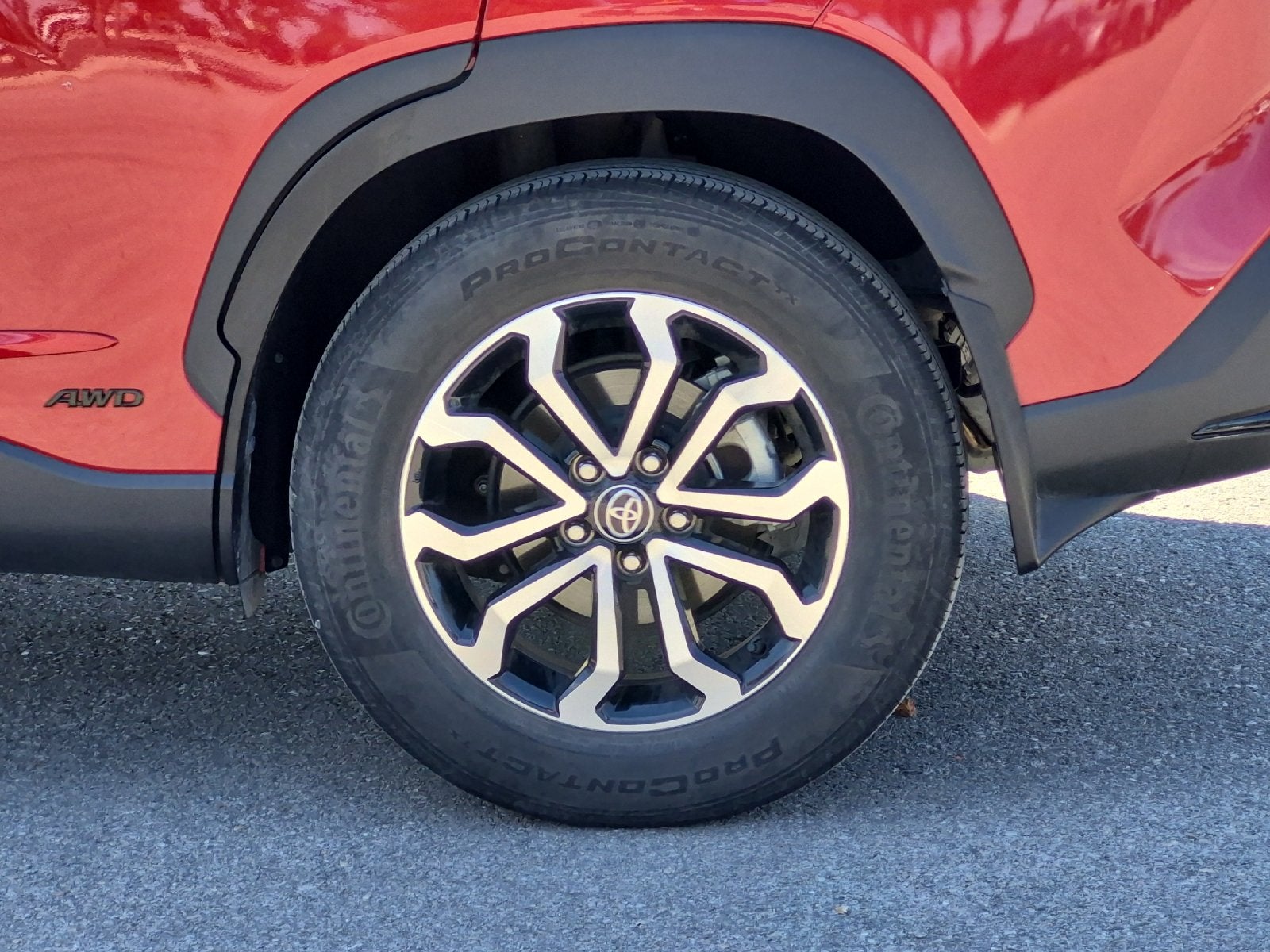 2024 Toyota Corolla Cross Hybrid SE