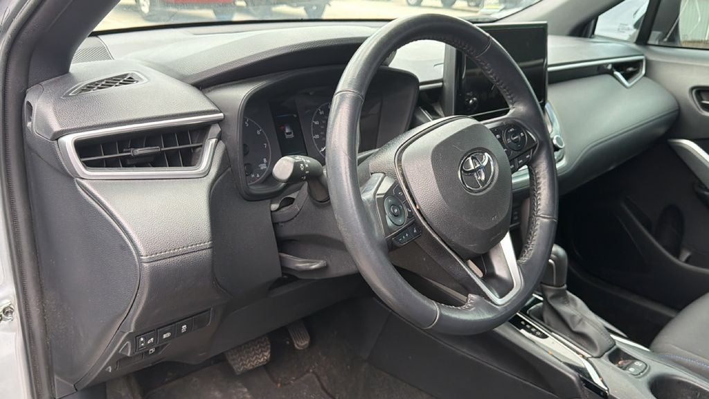 2023 Toyota Corolla Cross Hybrid SE