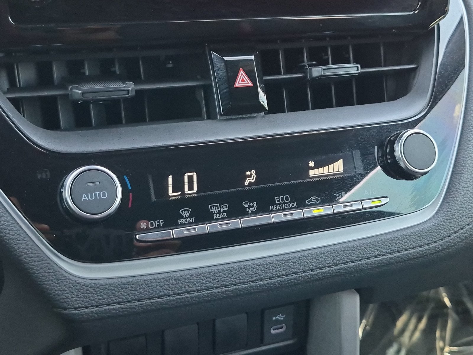 2025 Toyota Corolla Cross Hybrid Nightshade