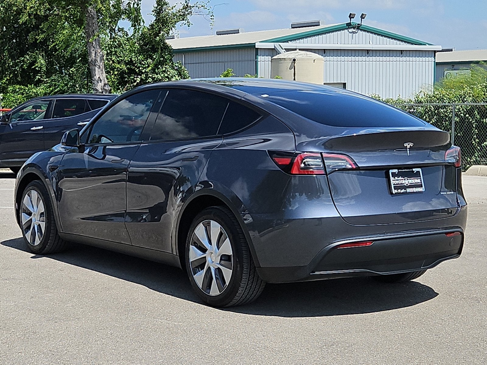2022 Tesla Y Long Range