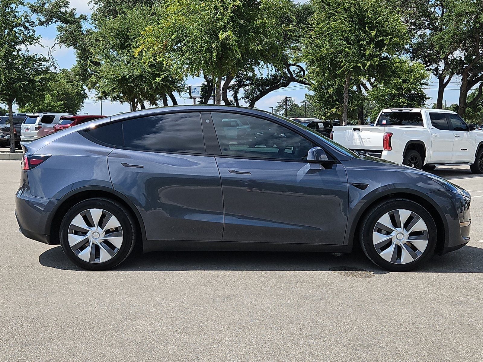 2022 Tesla Y Long Range